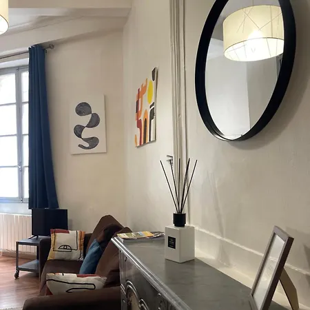 La Maquette - A 2 Pas Des Arenes Nîmes