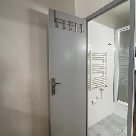 La Maquette - A 2 Pas Des Arenes Nîmes