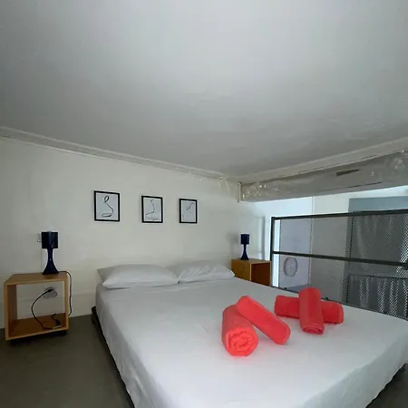 Lägenhet La Maquette - A 2 Pas Des Arenes